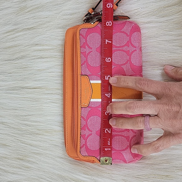 Coach Wristlet - Picture 7 of 9